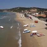 Ξενοδοχείο Marvel 2*